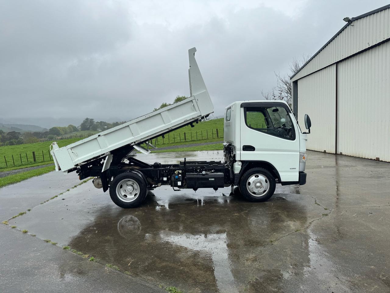 2019 Mitsubishi Fuso