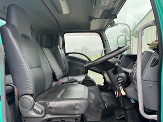 2017 ISUZU Forward - Thumbnail