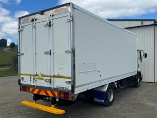 2019 ISUZU Forward - Thumbnail