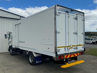 2019 ISUZU Forward - Thumbnail