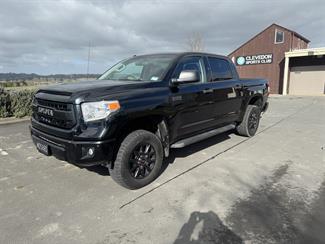 2017 Toyota Tundra - Thumbnail