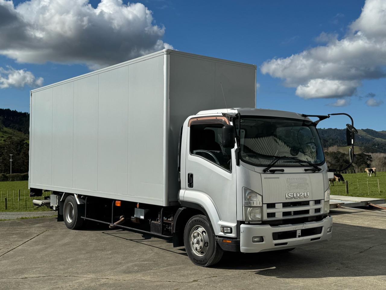 2013 ISUZU Forward