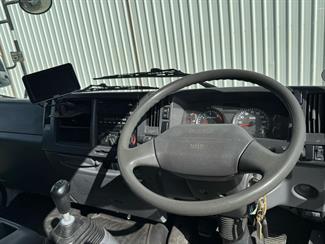 2013 ISUZU Forward - Thumbnail
