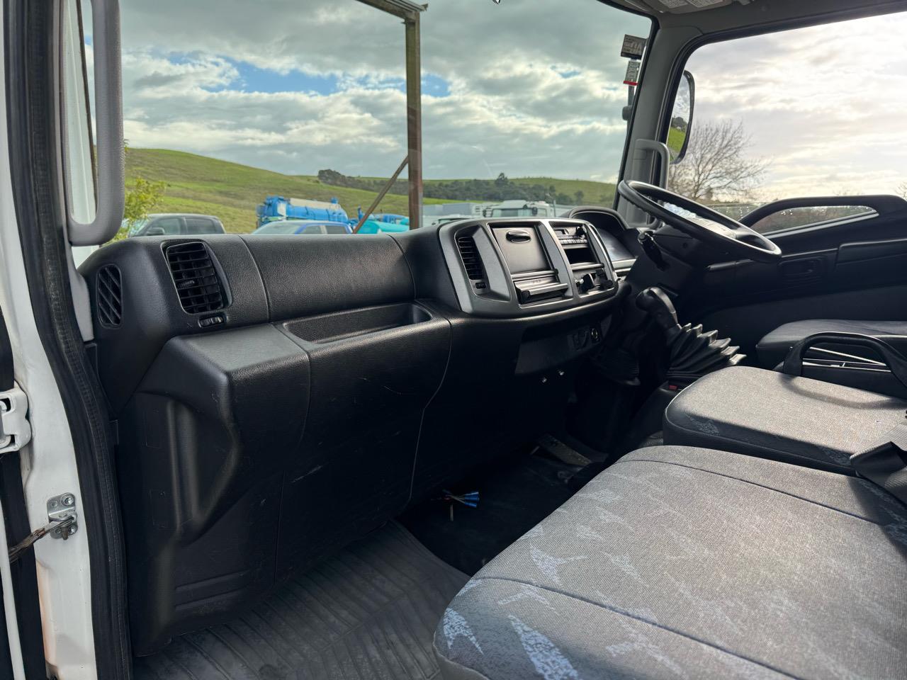 2014 Hino Ranger