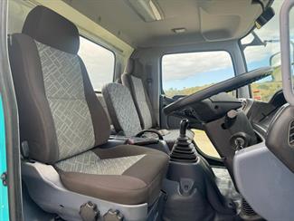 2005 Hino Ranger - Thumbnail