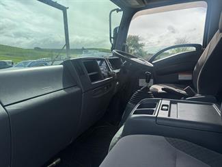 2018 ISUZU Forward - Thumbnail