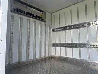 2018 ISUZU Forward - Thumbnail