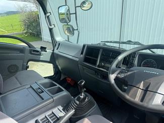 2018 ISUZU Forward - Thumbnail