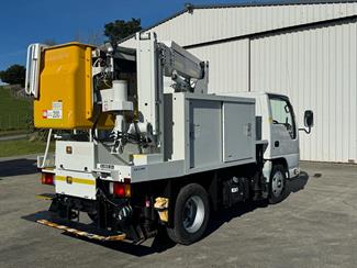 2013 ISUZU ELF - Thumbnail