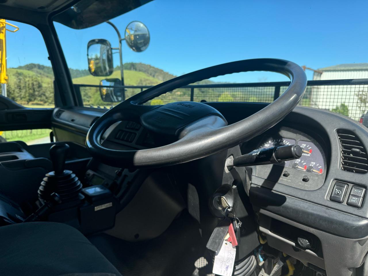 2016 ISUZU C Series