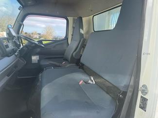 2015 Mitsubishi Fuso - Thumbnail