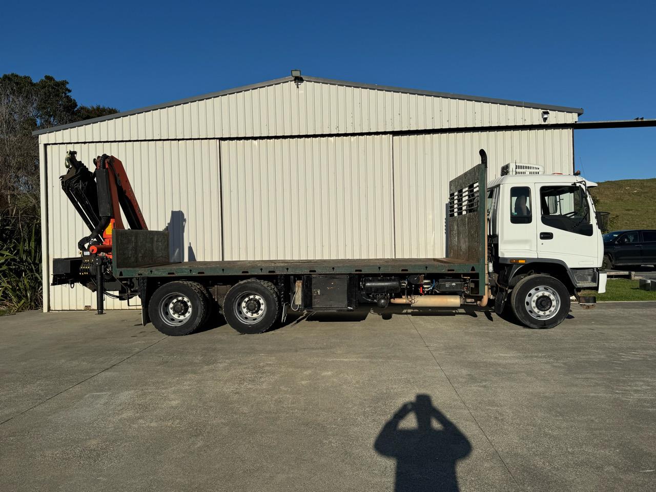 2004 ISUZU Forward