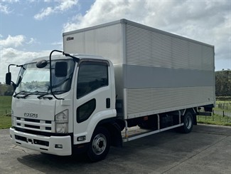 2012 ISUZU FRR90 - Thumbnail