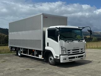 2012 ISUZU FRR90 - Thumbnail