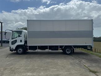 2012 ISUZU FRR90 - Thumbnail