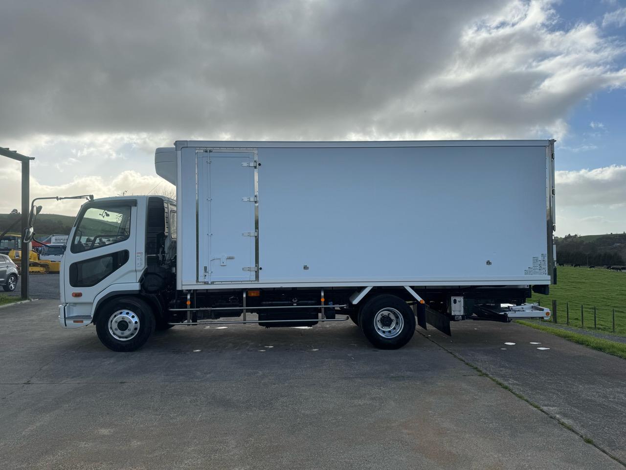 2021 Mitsubishi Fuso