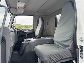 2010 Mitsubishi Fuso - Thumbnail