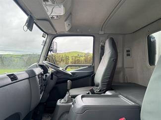 2010 Mitsubishi Fuso - Thumbnail