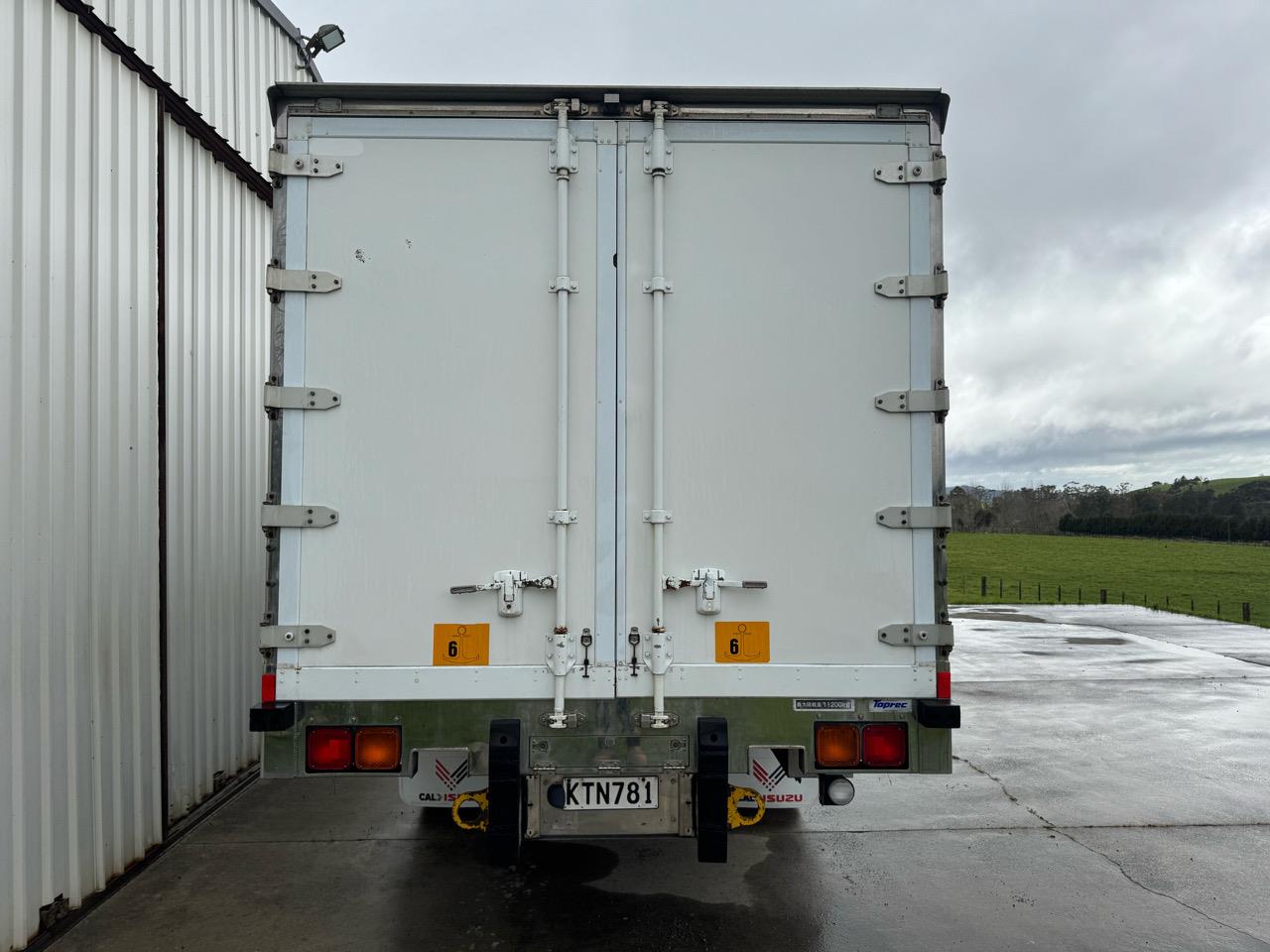 2010 Mitsubishi Fuso