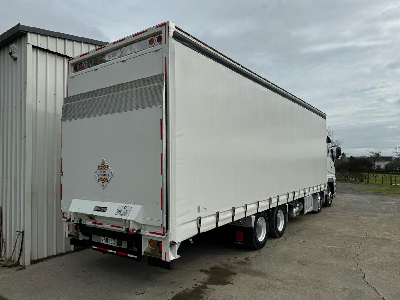2020 Mitsubishi Fuso