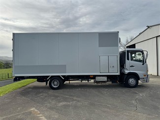 2016 UD CONDOR - Thumbnail