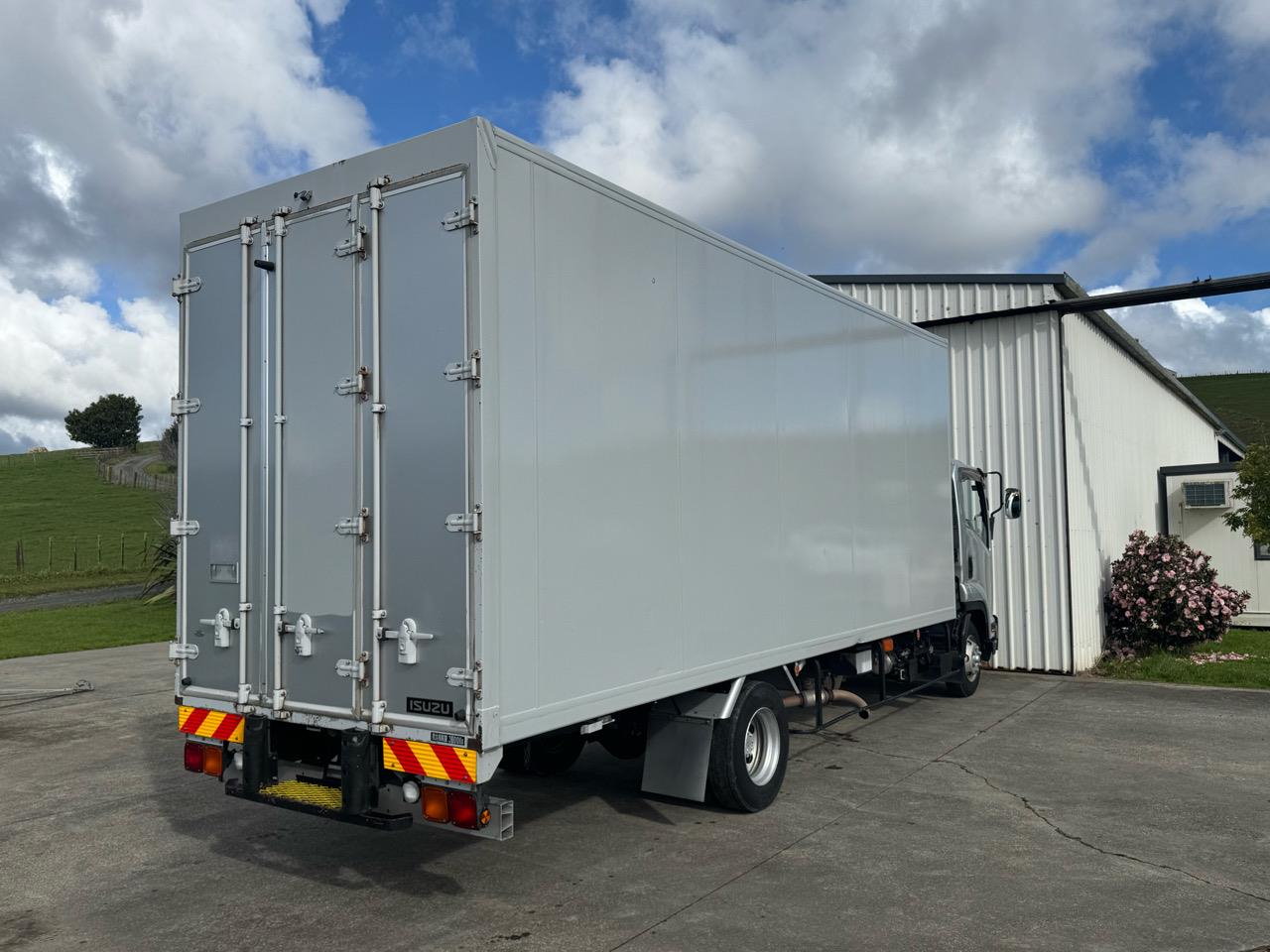 2013 ISUZU Forward