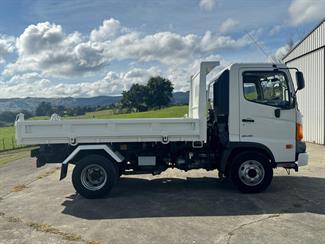 2017 Hino Ranger - Thumbnail