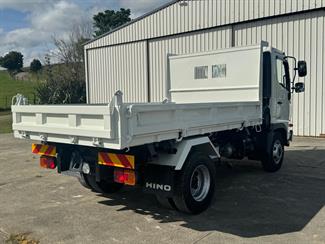 2017 Hino Ranger - Thumbnail