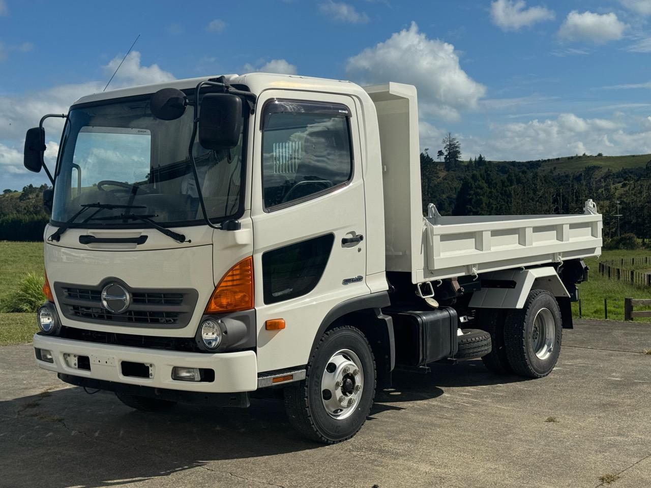 2017 Hino Ranger