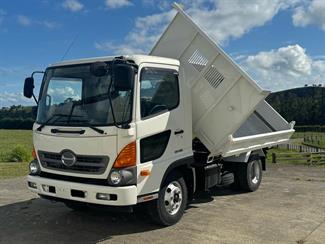 2017 Hino Ranger - Thumbnail