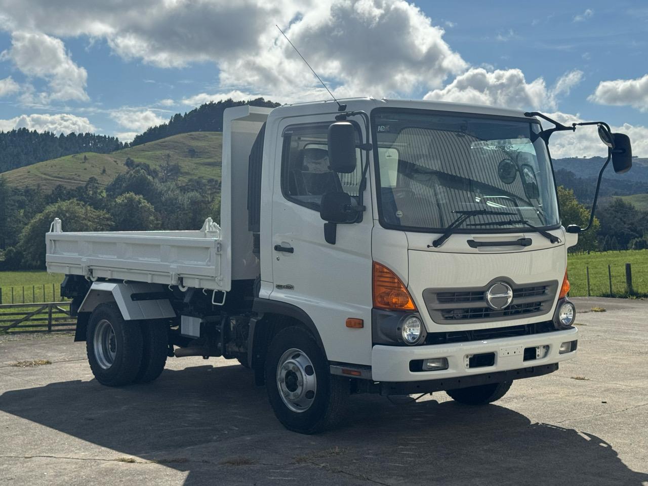 2017 Hino Ranger