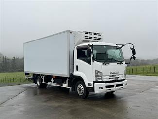 2019 ISUZU Forward - Thumbnail