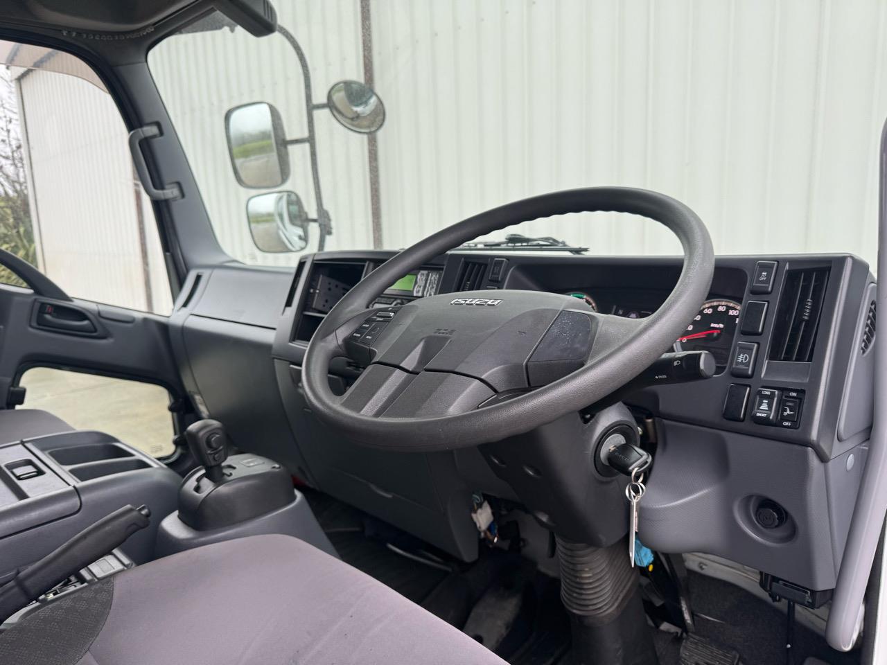 2019 ISUZU Forward