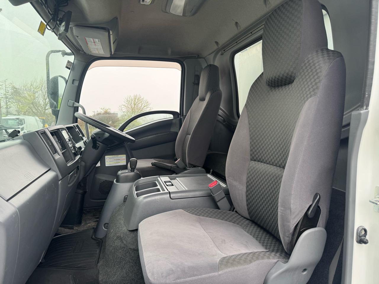 2019 ISUZU Forward