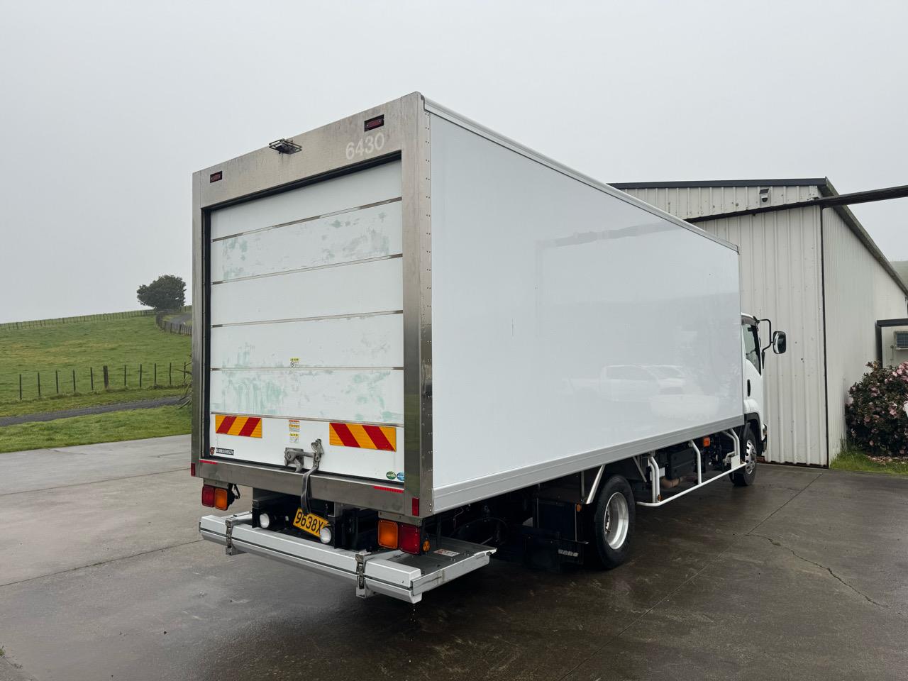 2019 ISUZU Forward