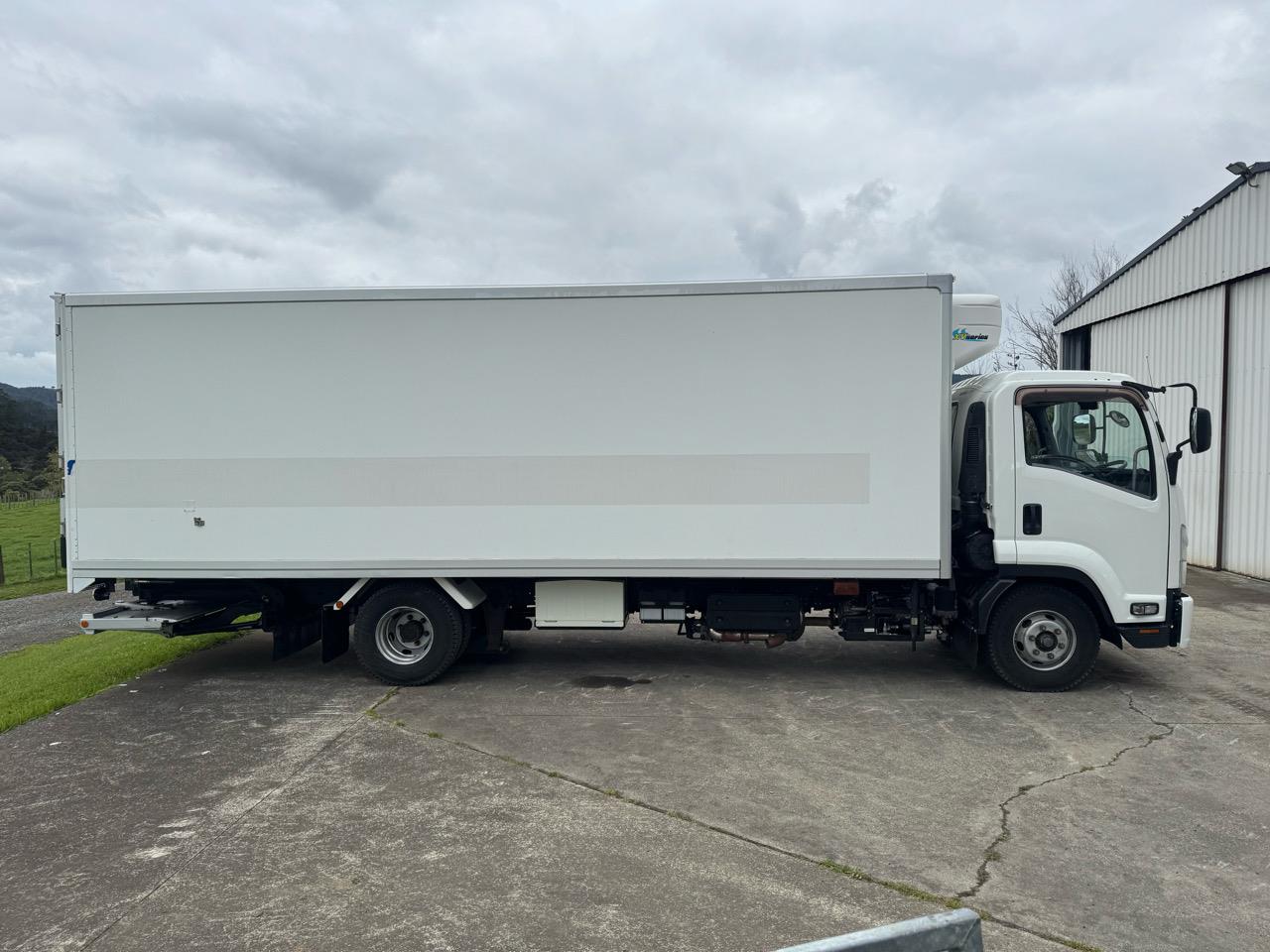 2018 ISUZU Forward