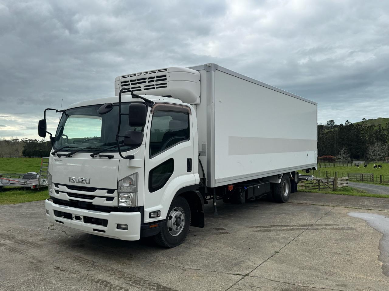 2018 ISUZU Forward